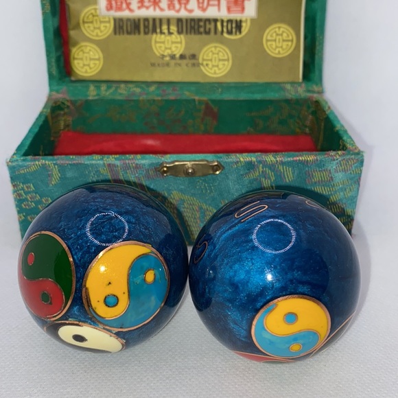 Chinese Large Musical Baoding Balls Stress Relief Relaxation Asian with Case - Picture 5 of 11